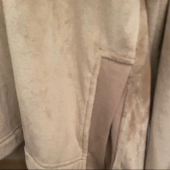 Women’s hoodie with pockets - Picture 4 of 12